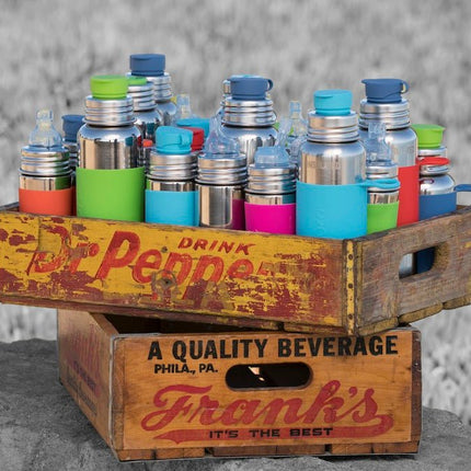 Pura Babyfles Rvs 325 Ml + Silicone Speen Medium Flow + Silicone Reisdop + Mint Sleeve koop je bij Babywinkel