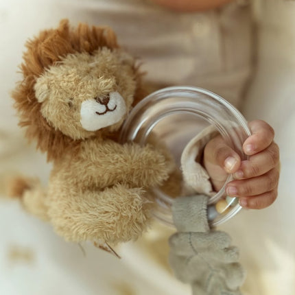 <tc>Little Dutch</tc> Rassel i form av en lejon från Safari