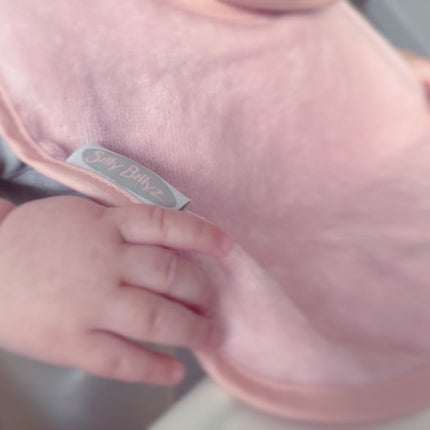 Silly Billyz Slabbetje Fleece Large Antique Pink koop je bij Babywinkel