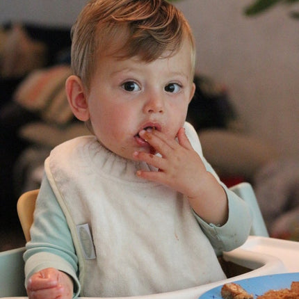 Silly Billyz Slabbetje Large White Sand koop je bij Babywinkel