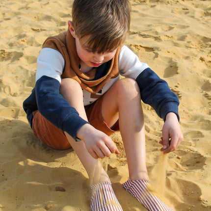 Slipstop Waterschoentjes Cognac Stripe koop je bij Babywinkel