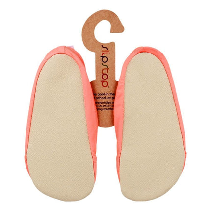 Slipstop Waterschoentjes Neon Orange koop je bij Babywinkel