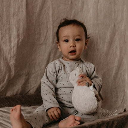 Snoozebaby Knuffel Organic Beer Bobby Stone Beige koop je bij Babywinkel