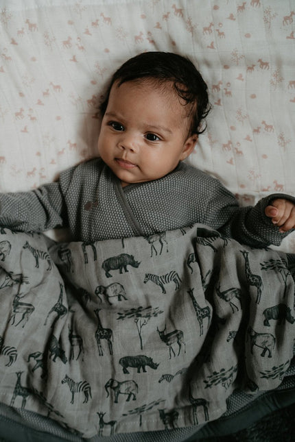 Snoozebaby Wiegdeken T.O.G 2.0 Dark Green 100x75cm koop je bij Babywinkel