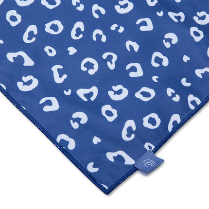 Swim Essentials Strandlaken Luxe Beach Blue Leopard koop je bij Babywinkel