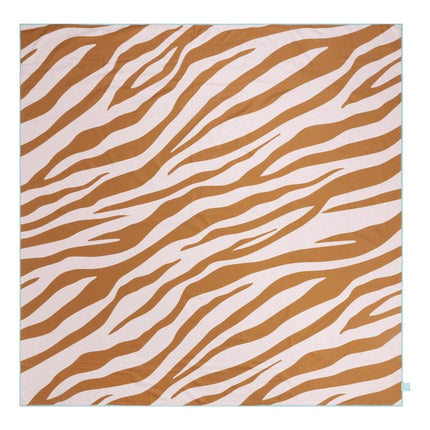 Swim Essentials Strandlaken Zebra 180X180Cm koop je bij Babywinkel