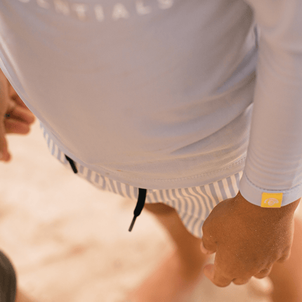 Swim Essentials Zwemshirt Kind Uv Lichtblauw koop je bij Babywinkel